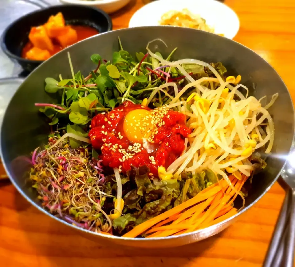 Snapdishの料理写真:Beef  Bibimbab|Sobolさん