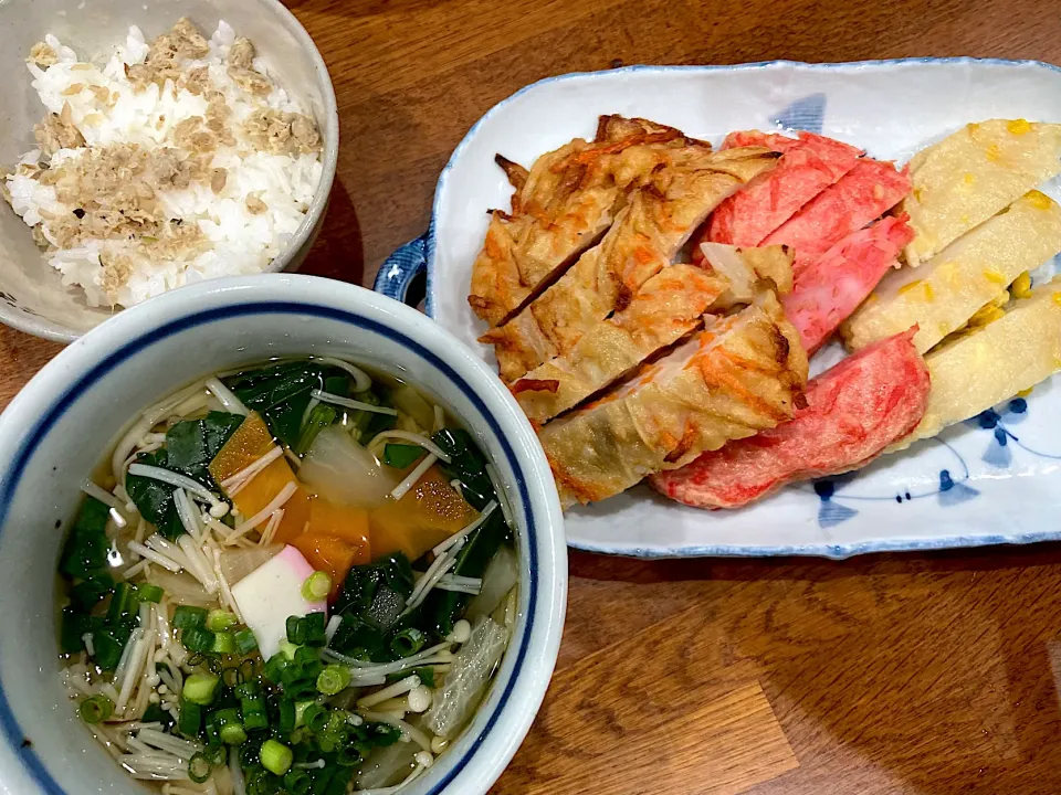 Snapdishの料理写真:帰省中の昼ご飯|sakuramochiさん