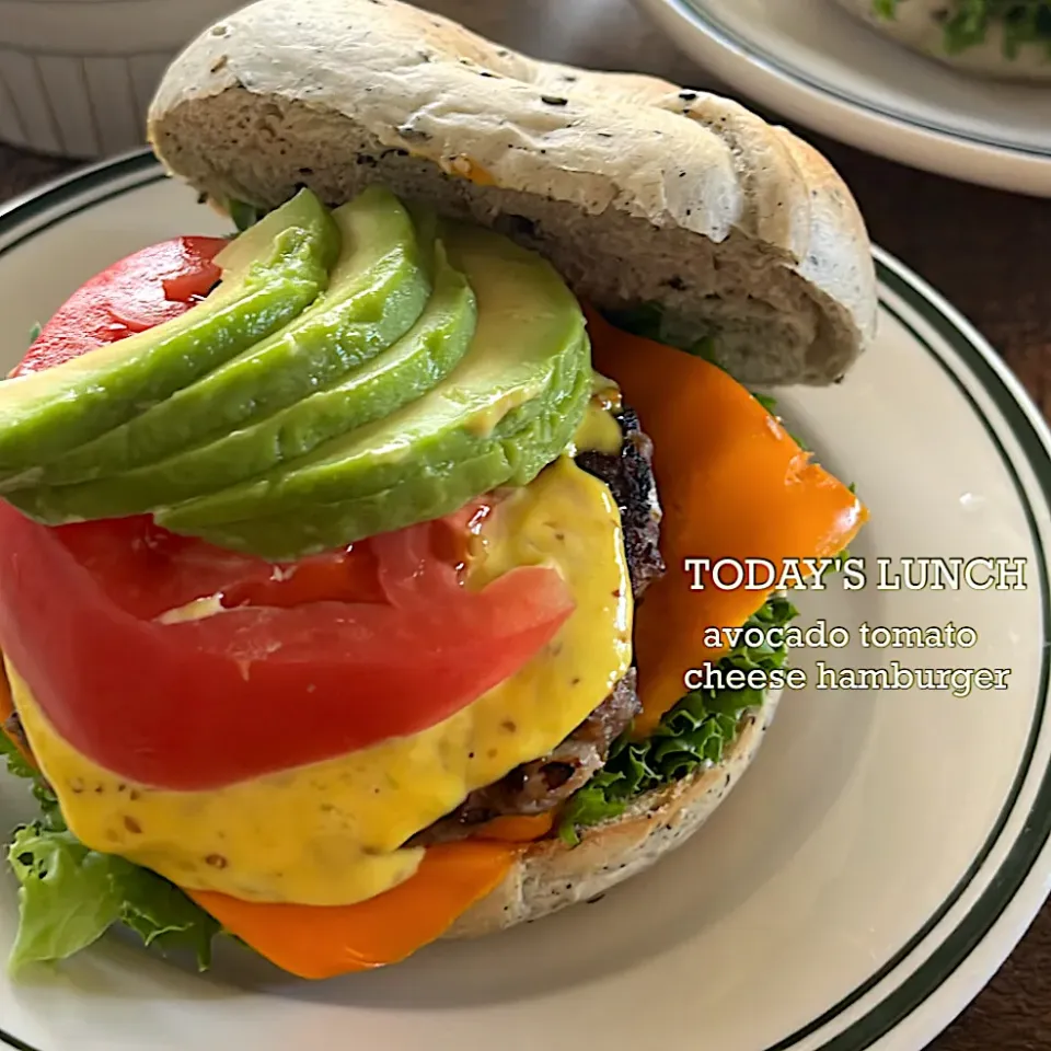 Snapdishの料理写真:🥯ベーグルバーガー🥯|ユッキーさん