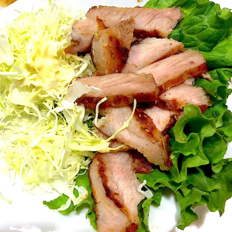 Kor moo yang(grilled pork neck)|sharmellさん