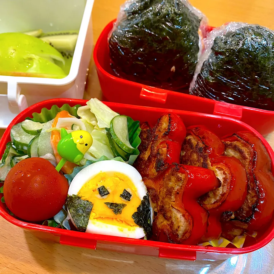 Snapdishの料理写真:😋ピーマン肉詰め弁当🍙|moyukitaさん