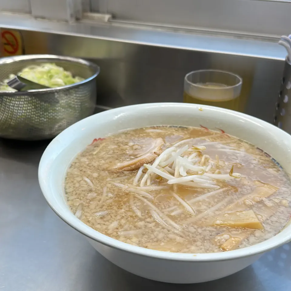 Snapdishの料理写真:ラーメン|Hajime Sakaiさん