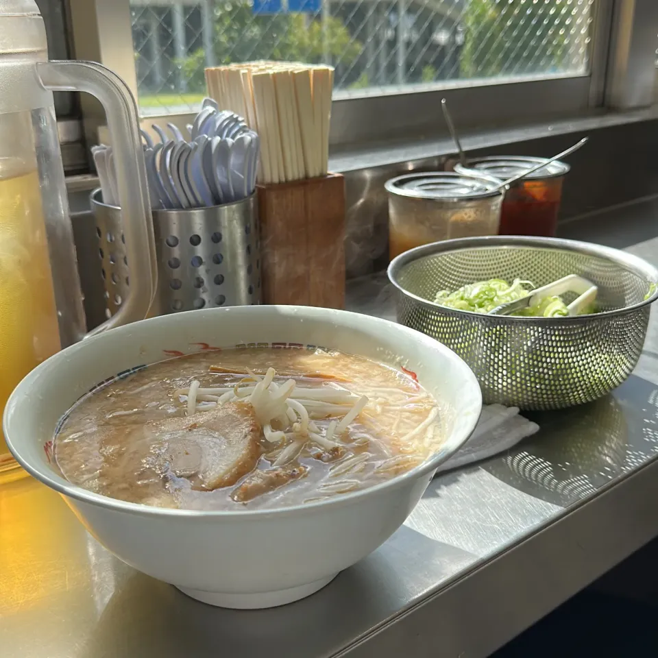 ラーメン|Hajime Sakaiさん