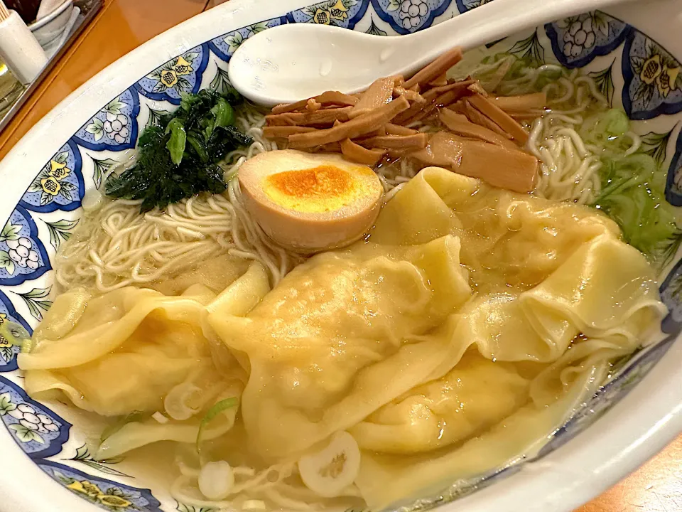 海老ワンタン麺（細麺）@・横浜都筑ふれあいの丘・揚州商人|らーめん好き！さん