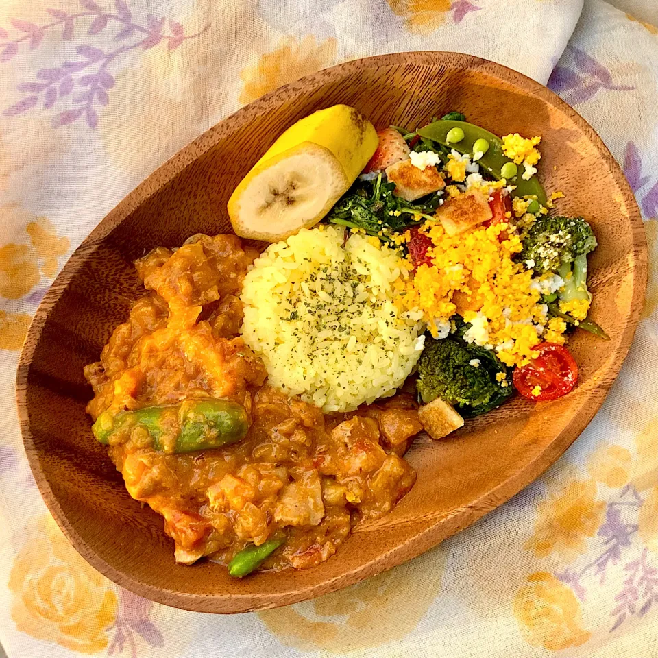 Snapdishの料理写真:チキンカレー|青い鳥さん