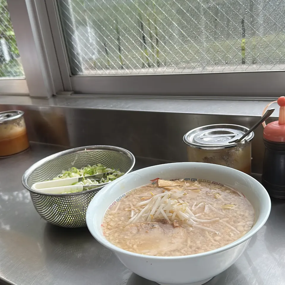 Snapdishの料理写真:ラーメン|Hajime Sakaiさん