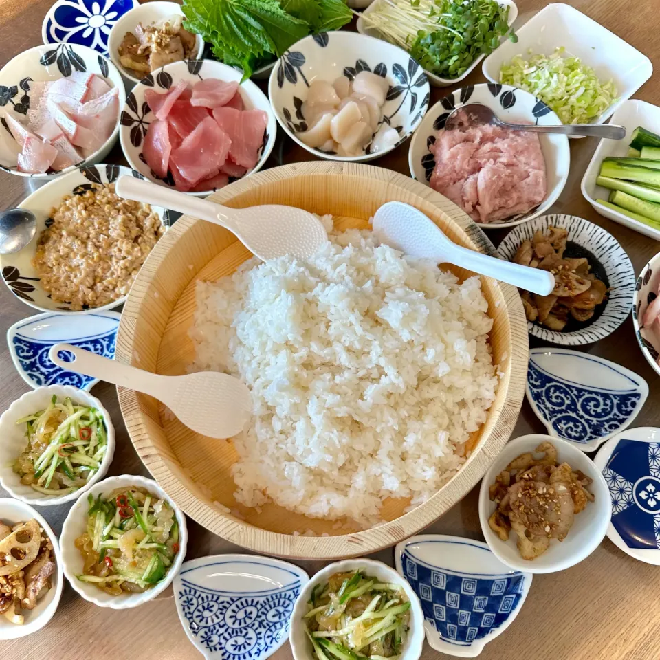 お誕生日の手巻き寿司大会|らぴすらずり(らぴ)さん