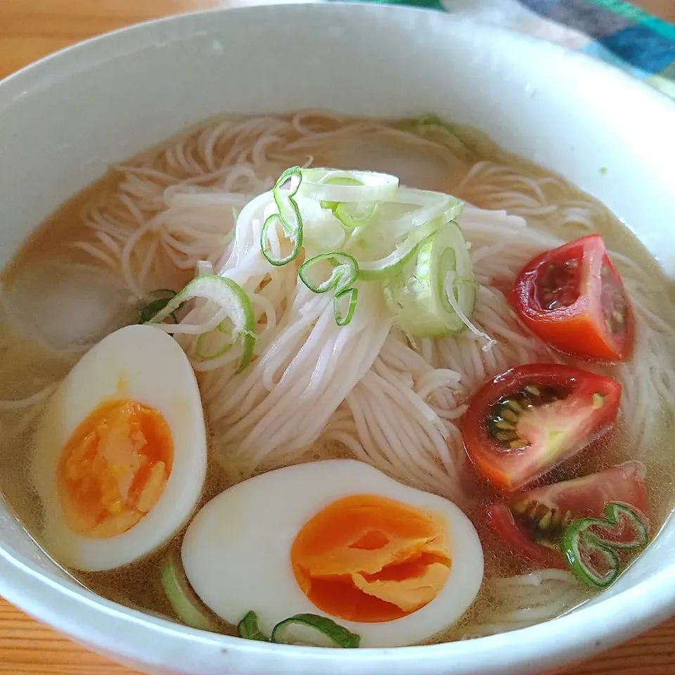 ひんや〜り塩ソーメン🎐|とまと🍅さん