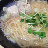 Snapdishの料理写真:塩ラーメン|☺にこまるキッチン🍴さん