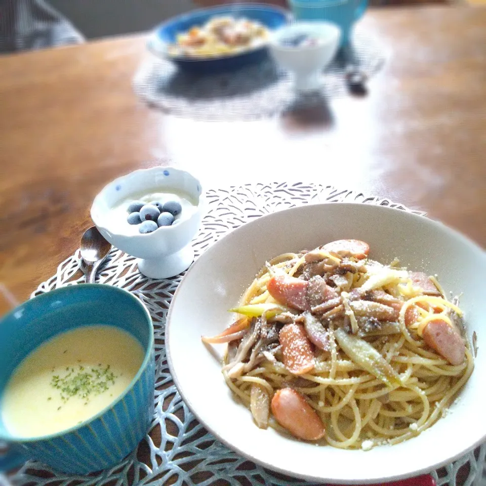 朝ごはん🌀！|まめころさん