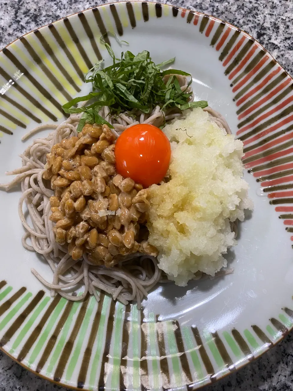 Snapdishの料理写真:納豆おろし蕎麦|おかこさん