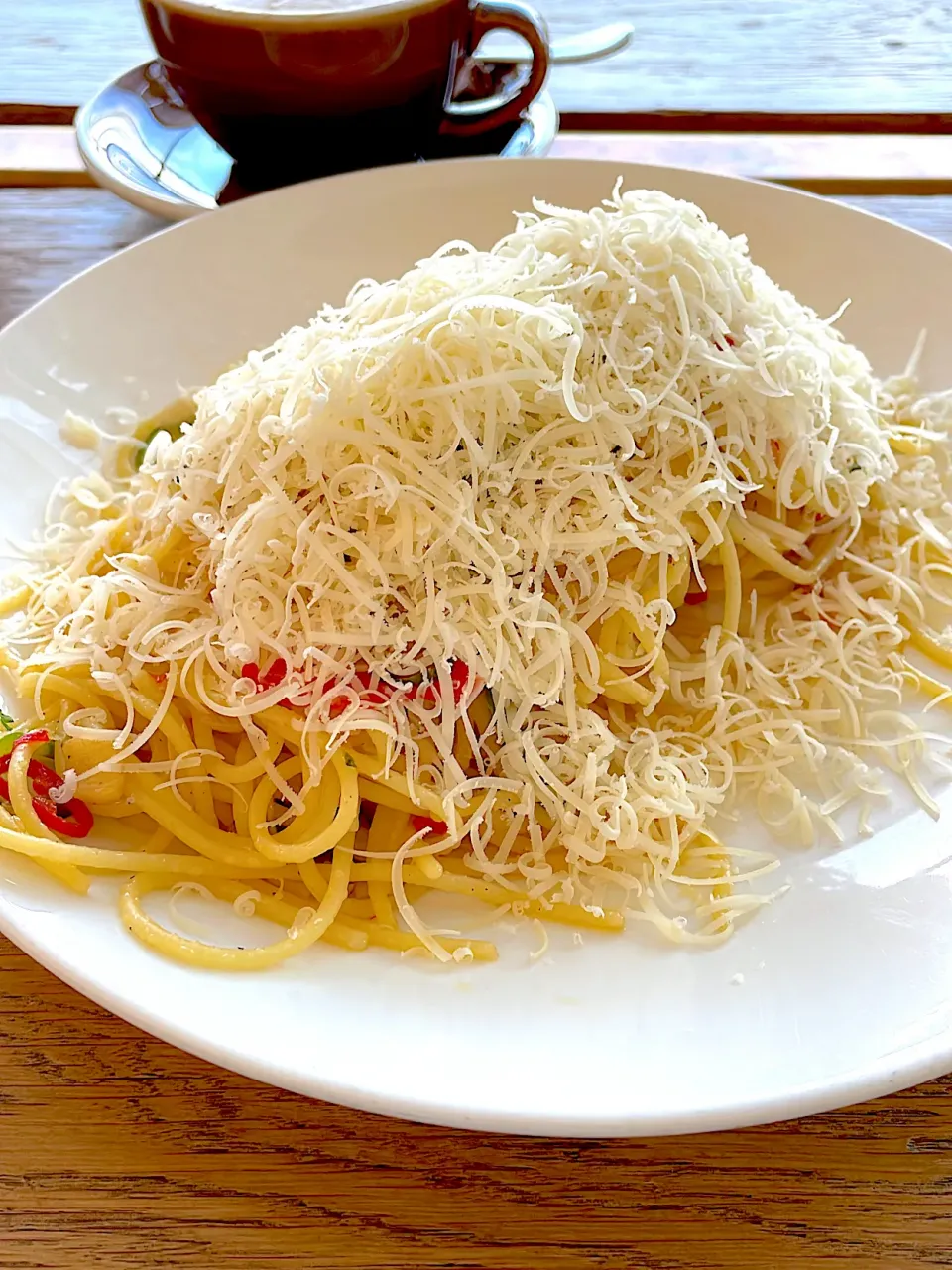 Snapdishの料理写真:olio e peperoncino in VILA ANTINORI|chariotさん