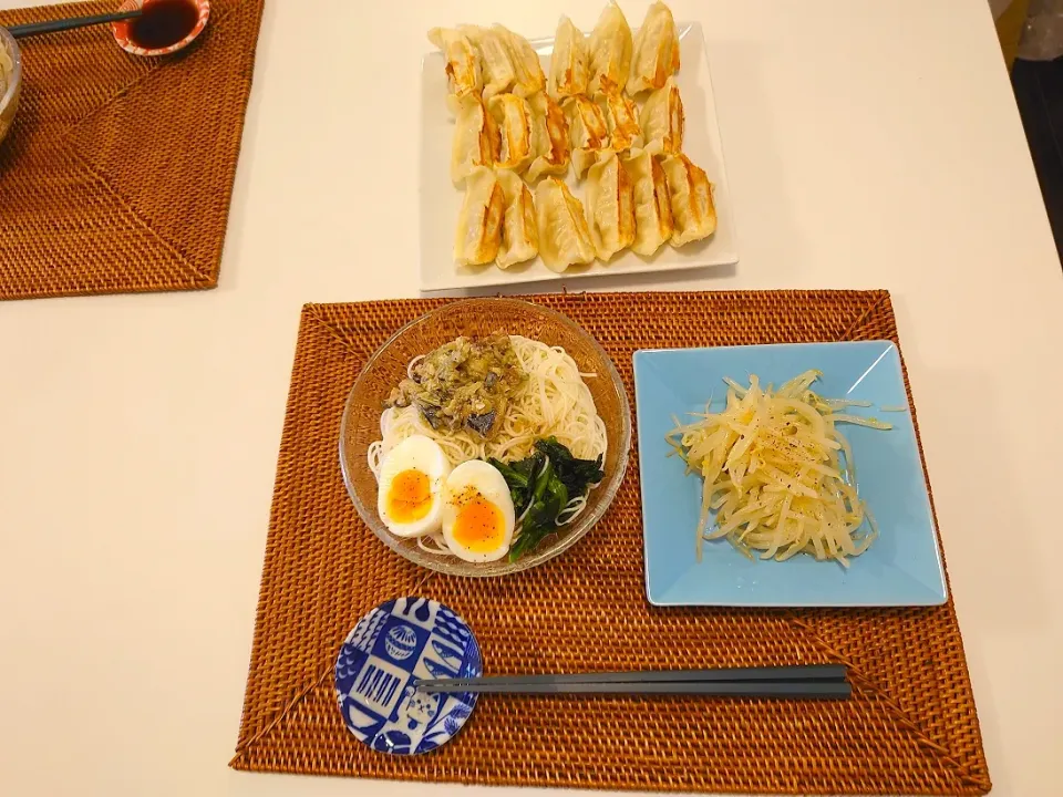 今日の夕食　サバ缶そうめん、宇都宮まさしの餃子、もやしナムル|pinknari🐰🌈さん