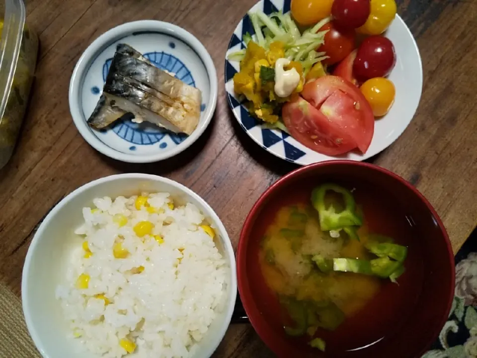 トウモロコシごはんの夕食|由紀子さん