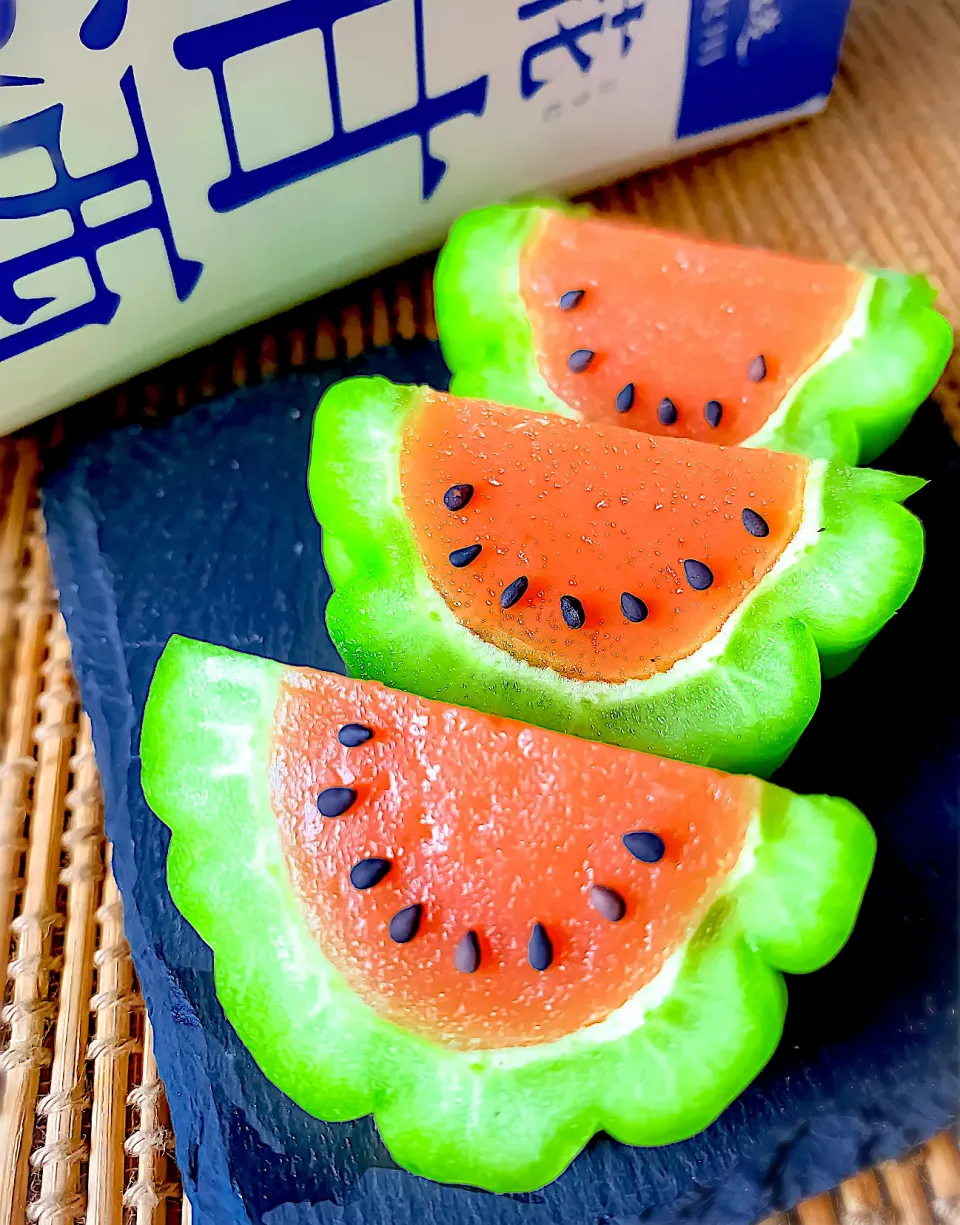 🍉皮まで食べれちゃうスイカ🍉|にゃんぺこさん