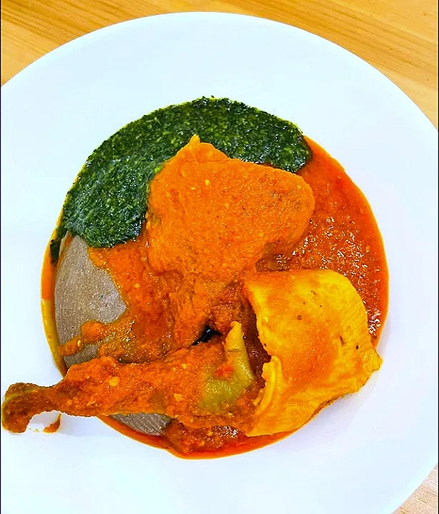 Snapdishの料理写真:Amala, Ewedu, Gbegiri and Chicken Stew
Welcome to Nigeria!|MOさん