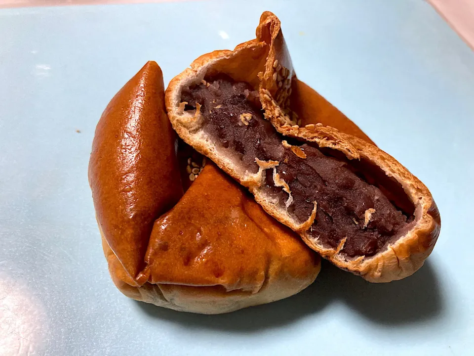 つぶあんパン|はっちぃさん