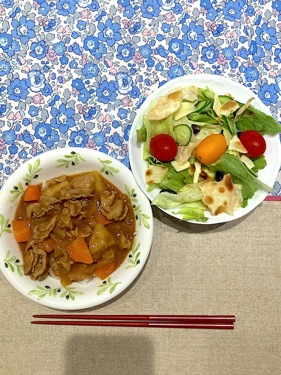 カレーとグリーンサラダ|おしゃべり献立さん