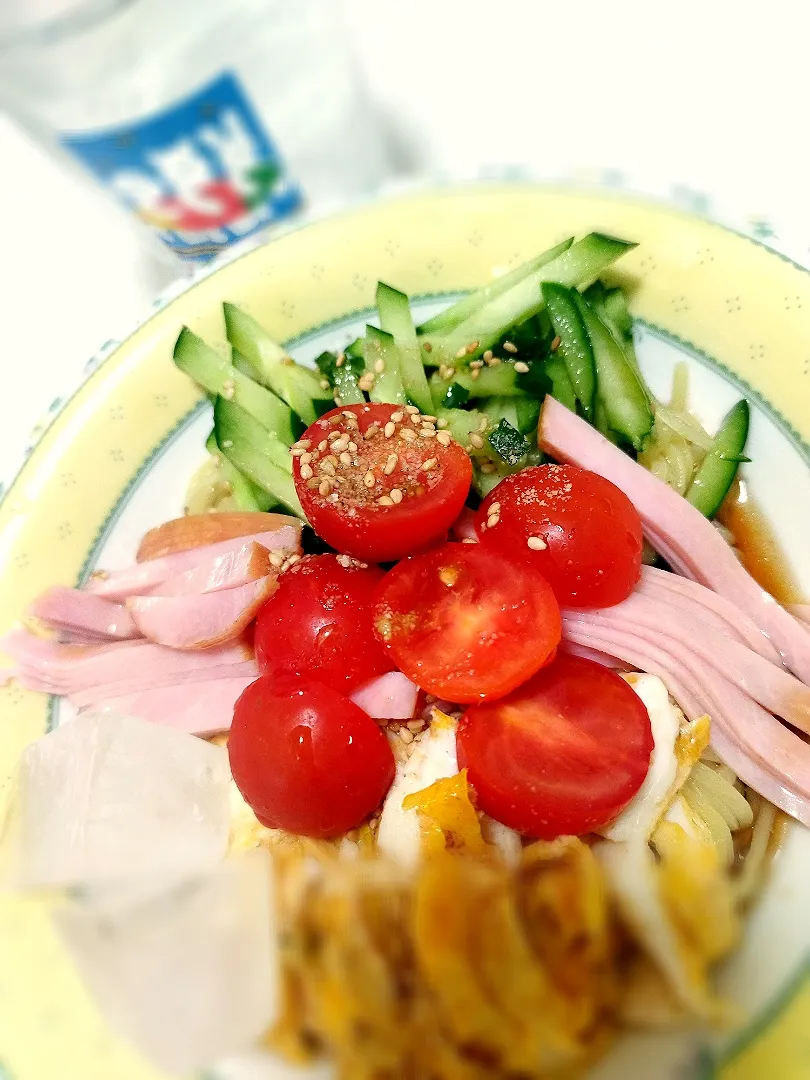 普通の冷麺始めました😊|スナックるみさん