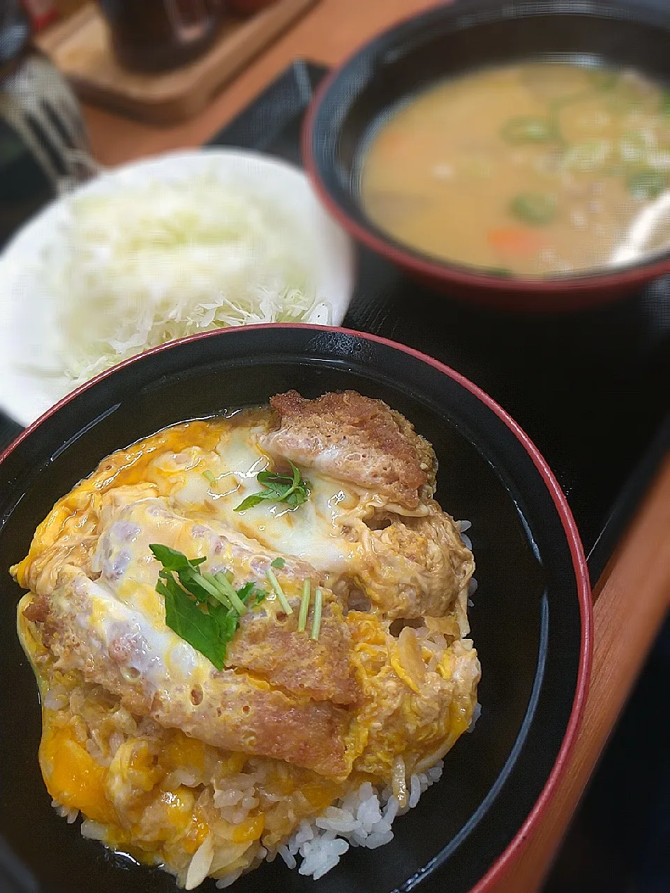 20230819かつや朝食ミニカツ丼セットとん汁大|かげさん