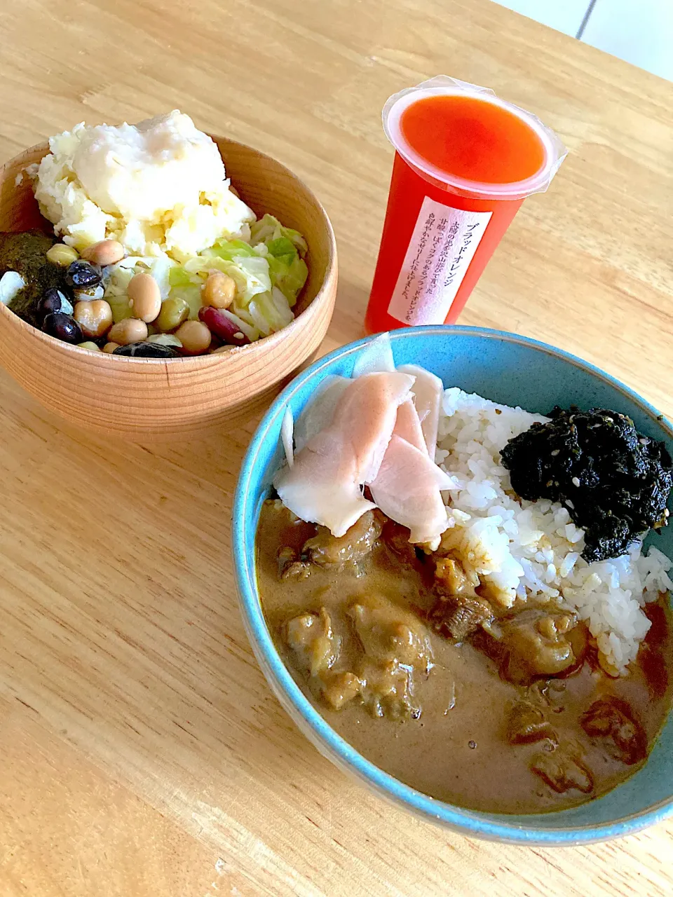 牛すじカレー🍛|さくたえさん