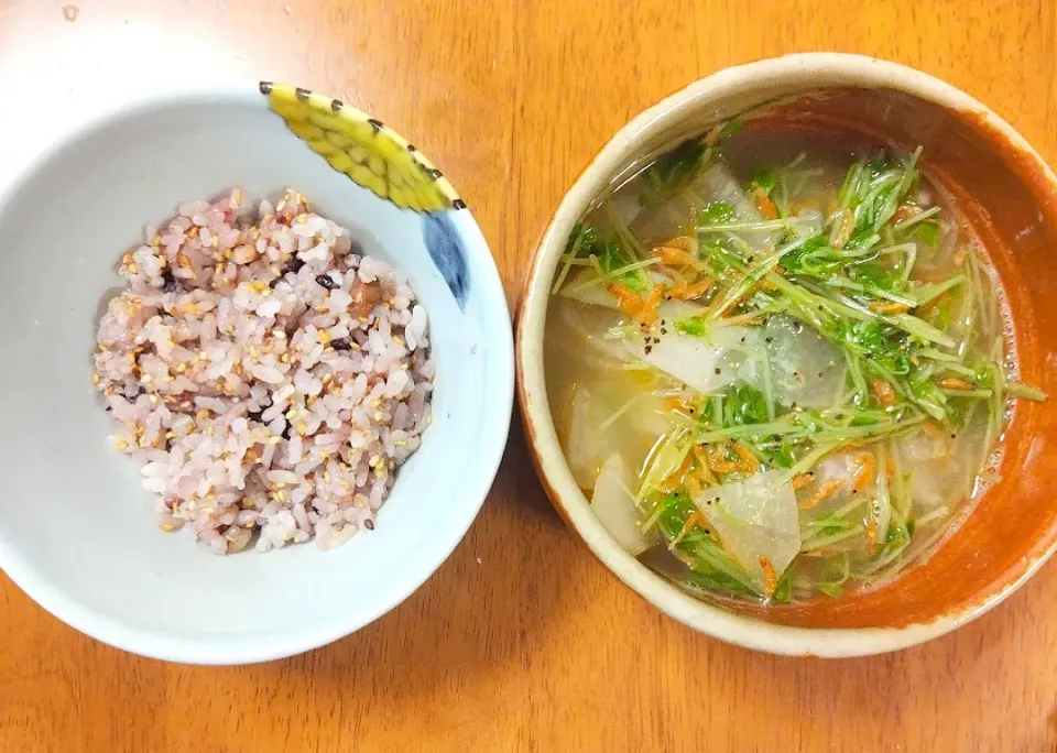 2023 0801　ごま塩ご飯　干しエビと大根の野菜スープ|いもこ。さん