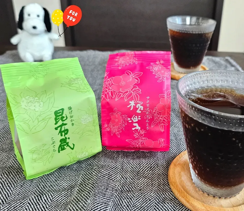 お菓子PM 
かりんとう&昆布おかき　コーラ|emiさん