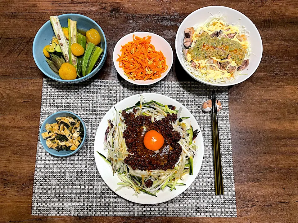 Snapdishの料理写真:うどん炸醤麺|ぷわこさん