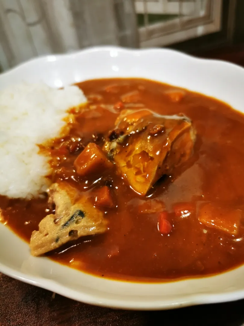 鯖缶カレー👌グ〜です☺️|ペンギンさん