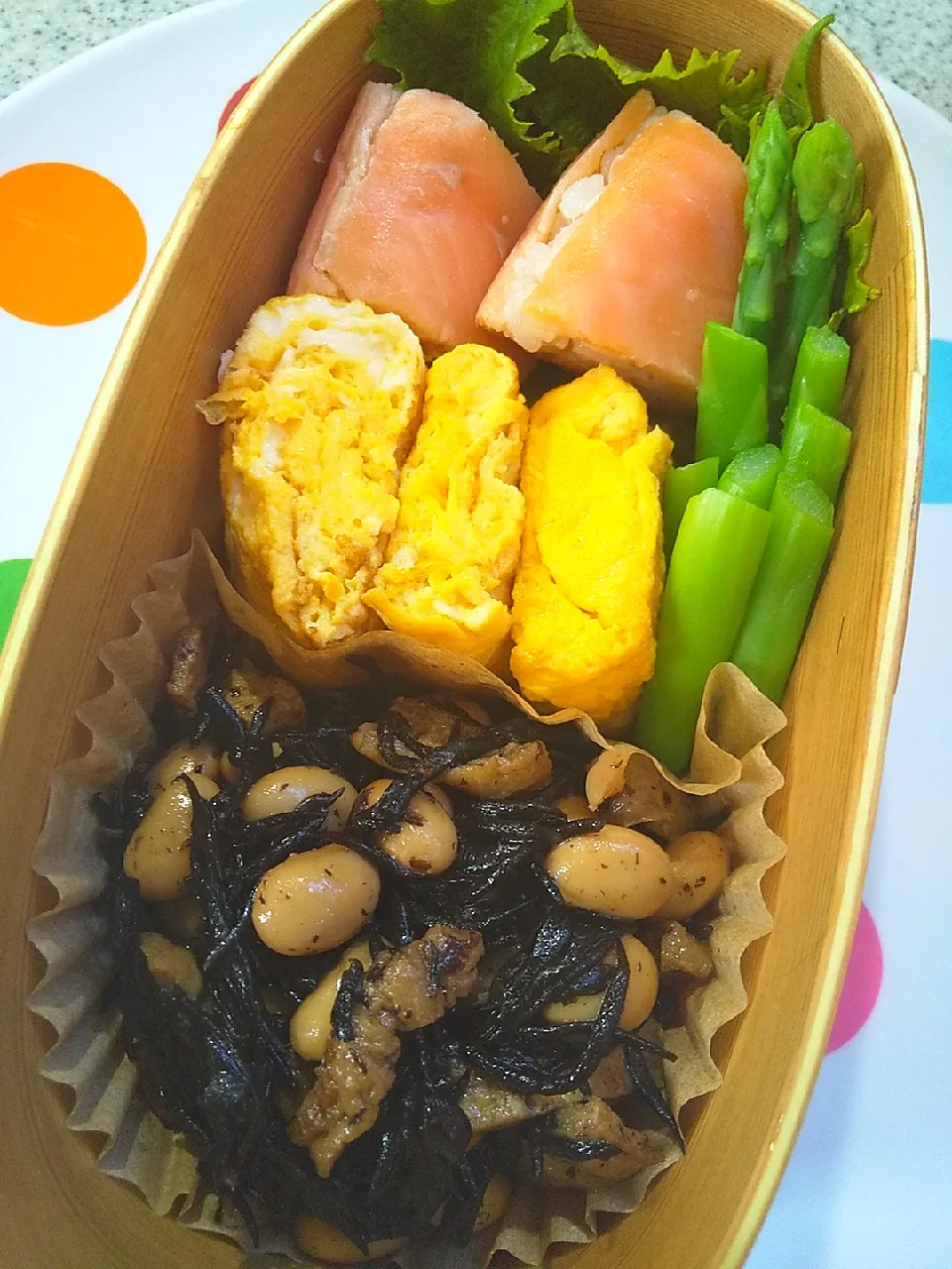 ひじきのたいたんお弁当|さくらんぼさん