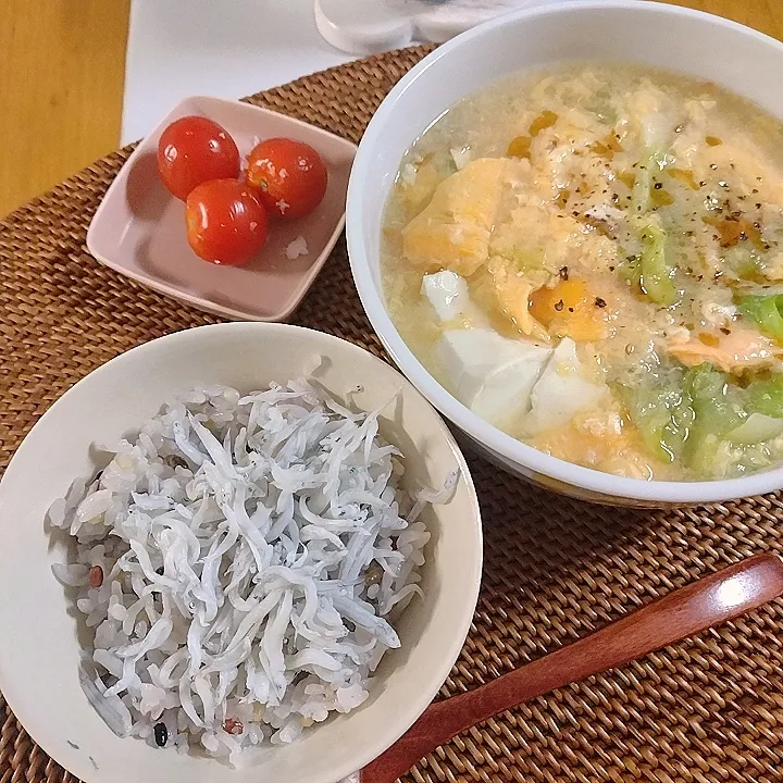 温豆腐のレタスたまごあんかけ|705さん