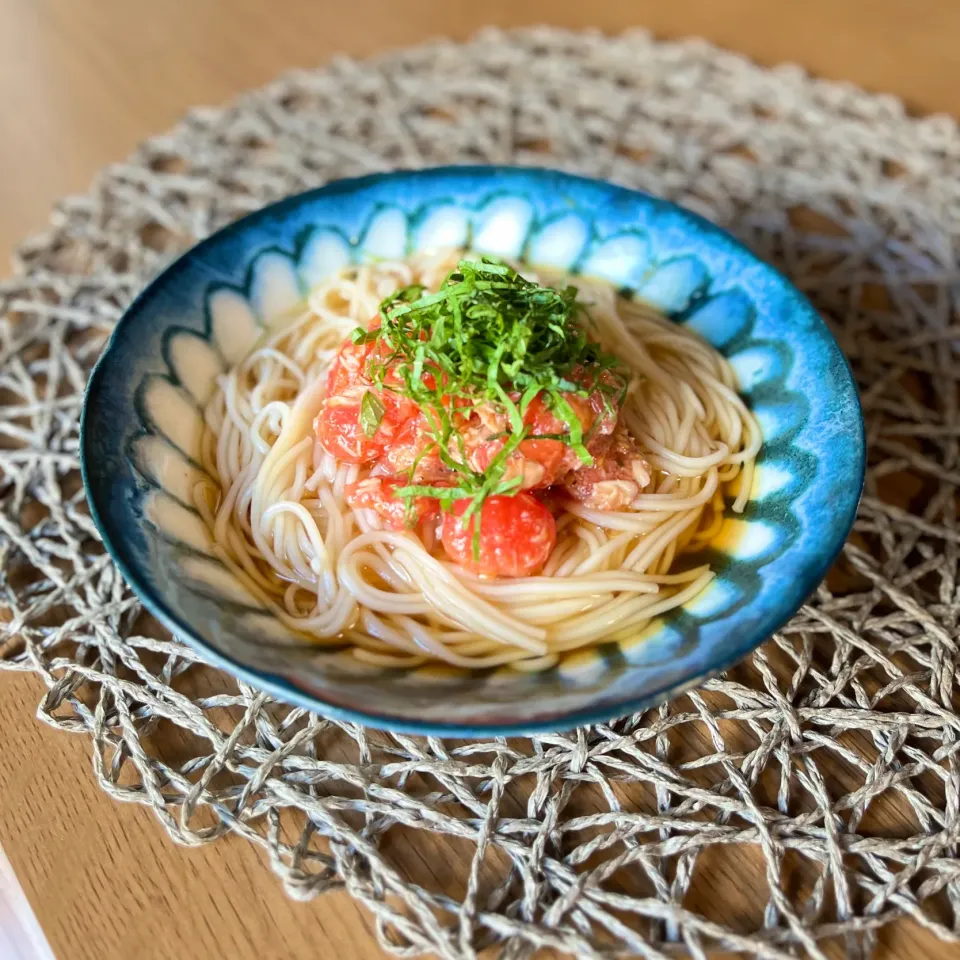 Snapdishの料理写真:トマツナそうめん🍅|さとみこさん