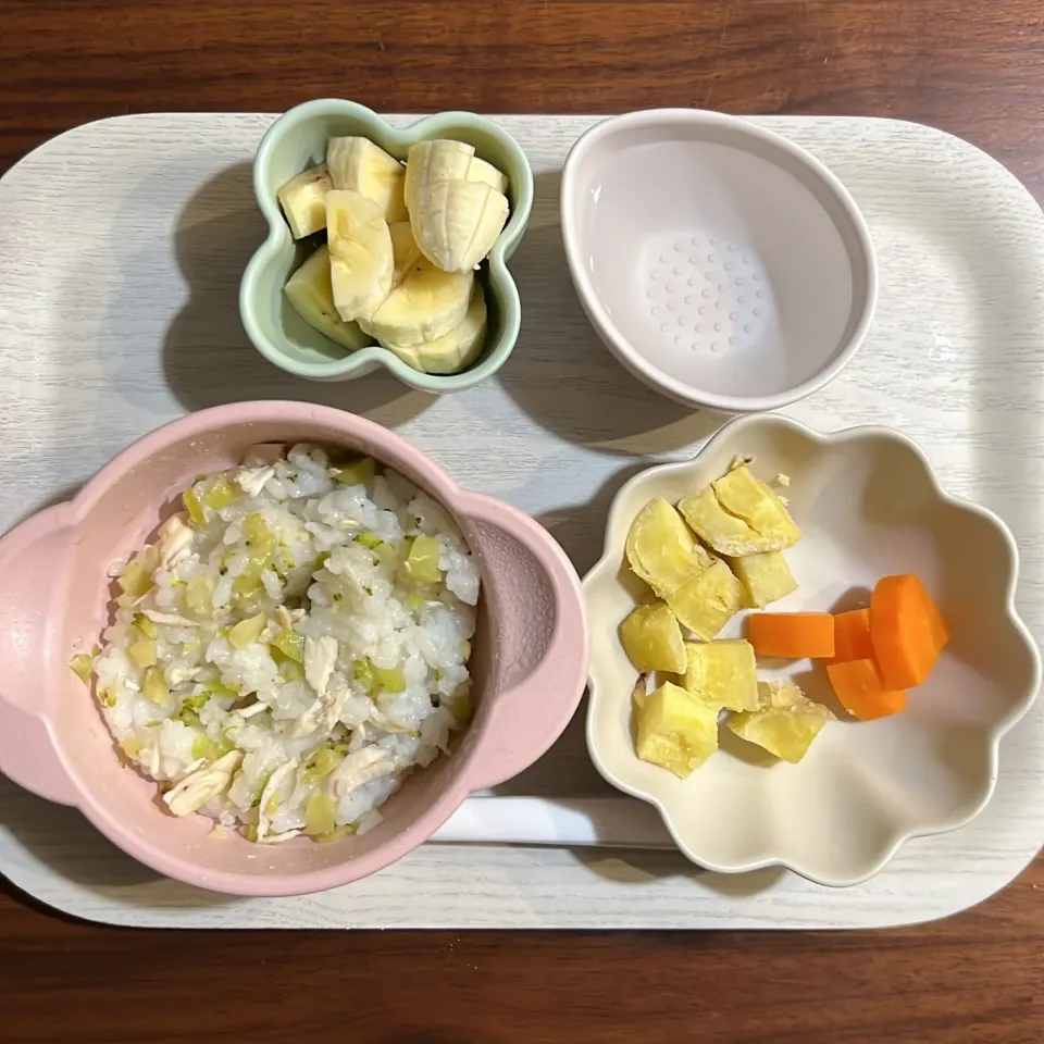 Snapdishの料理写真:ささみとブロッコリーのまぜごはん、さつまいも、にんじん、バナナ、湯冷し|km2571さん