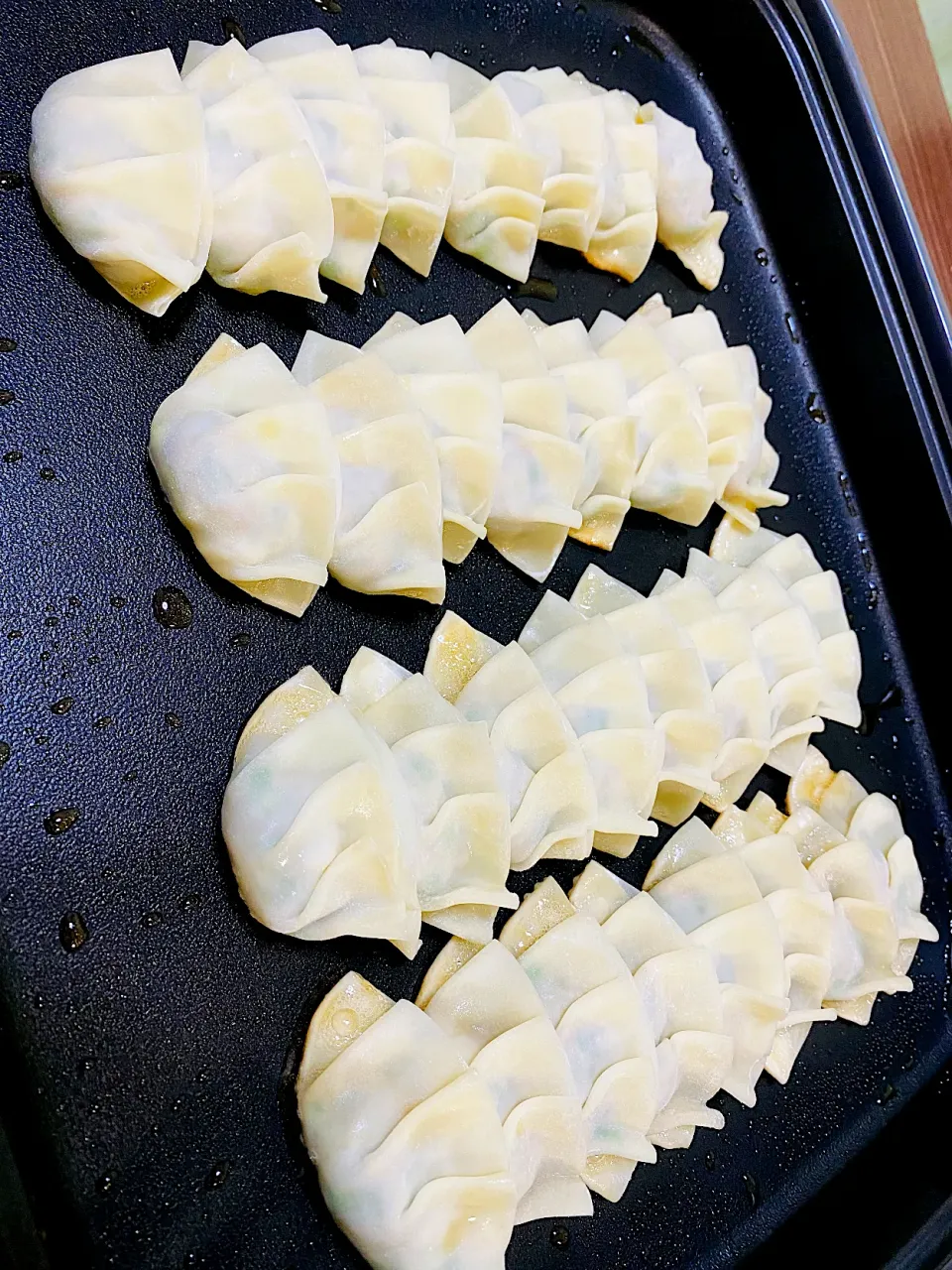 焼き餃子🥟|とっしぃさん