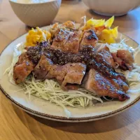 Snapdishの料理写真:鶏ももオーブン焼き|Yuriさん