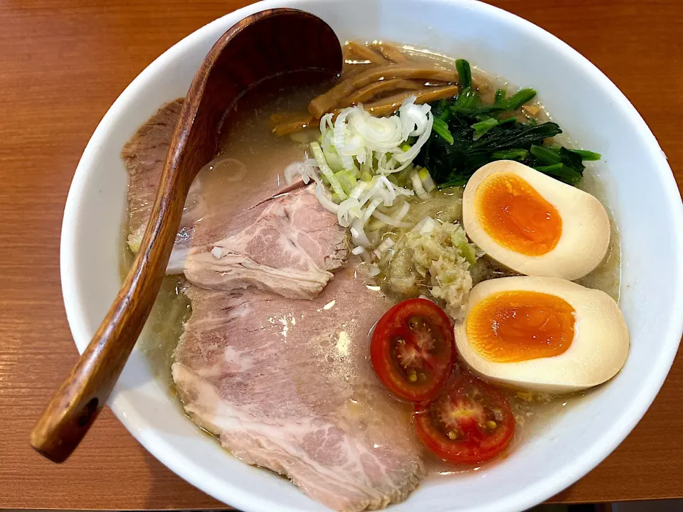 Snapdishの料理写真:冷やし生姜塩ラーメン|じょんさん