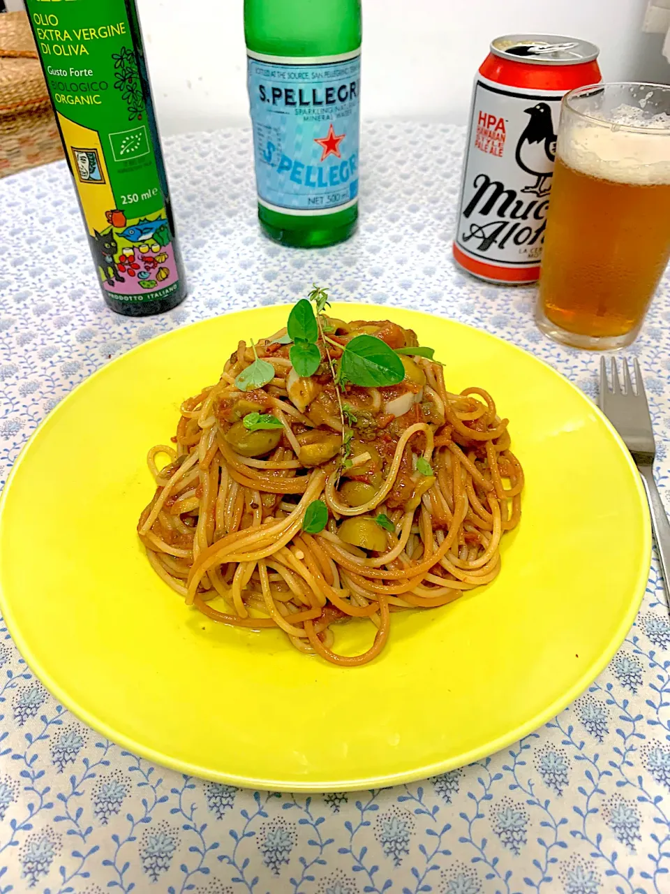 Spaghetti  alla Puttanesca プッタネスカ　
あるもんで　娼婦風スパゲッティ|KimaLABOさん