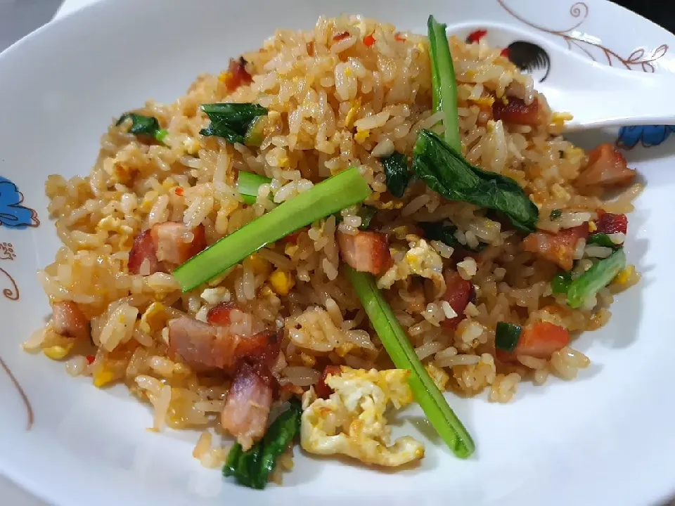 Snapdishの料理写真:Char Siew Fried Rice 😋|🌷lynnlicious🌷さん