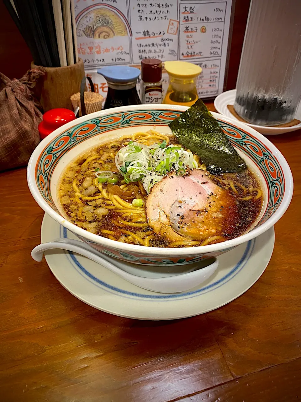 背脂黒醤油ラーメン|髙野泰朋さん