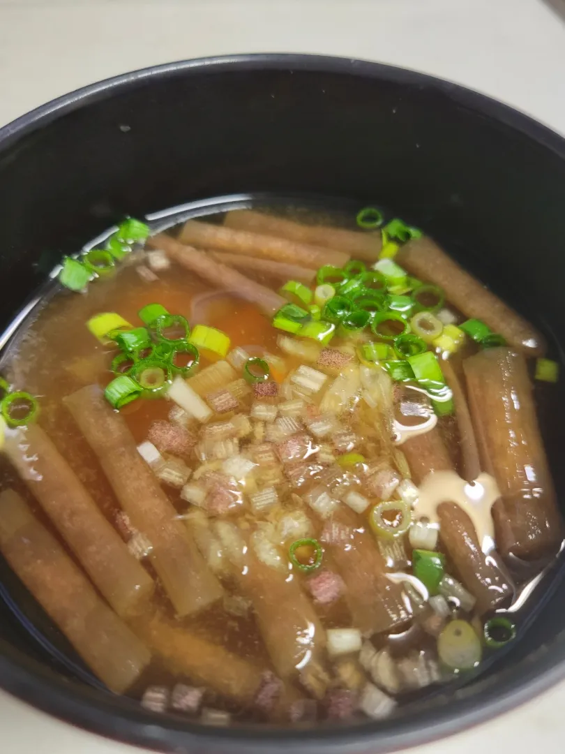 味噌汁（干した里芋の茎、豆腐）|あんさん