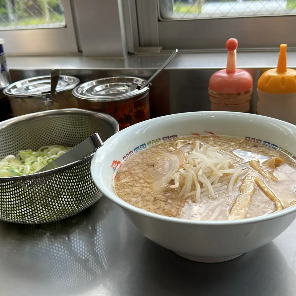 Snapdishの料理写真:ラーメン|Hajime Sakaiさん