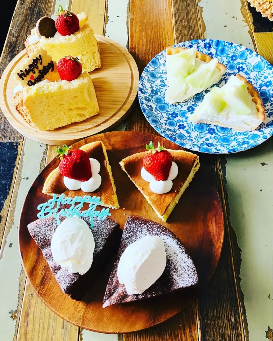 Snapdishの料理写真:誕生日ケーキ|にしお ゆかりさん