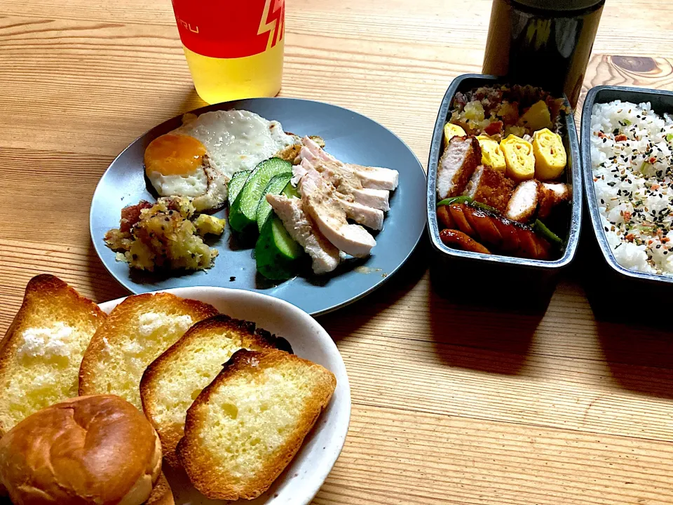 朝ご飯と息子弁当🍱|ひーさん