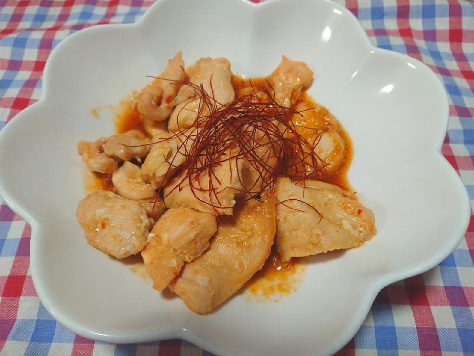 鶏むね肉のピリ辛生姜焼き✨
