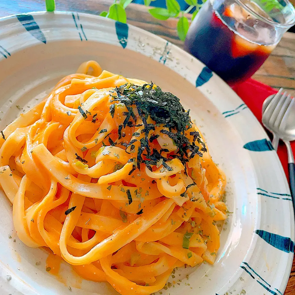 マイランチ　とろとろ明太クリームパスタ🍝🧋|S の食卓2さん