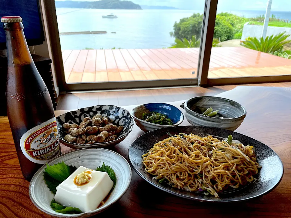 Snapdishの料理写真:2023.8.27 焼きそばランチ🍻🍻🍻|ゆみずさん