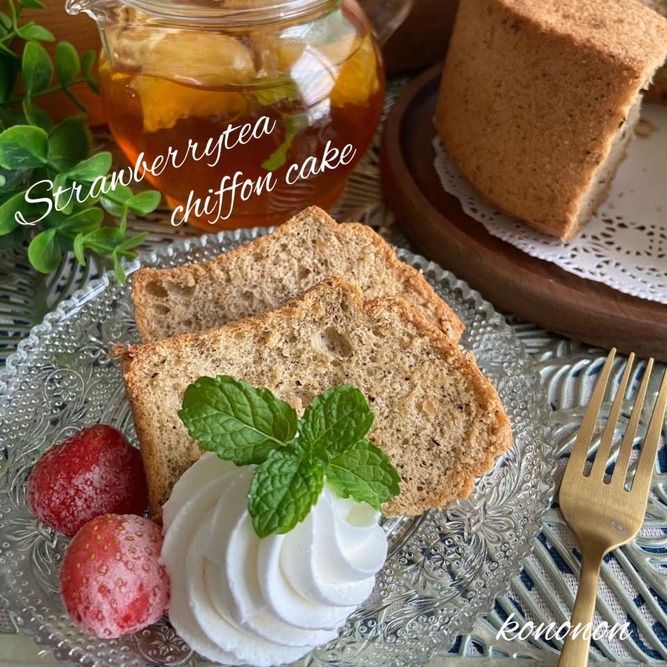 いちごの紅茶のシフォンケーキ🍓