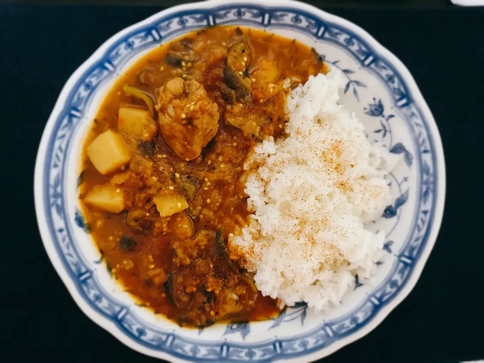 Snapdishの料理写真:腐りかけの茄子を使ったゾンビカレー|火野＊焼平さん