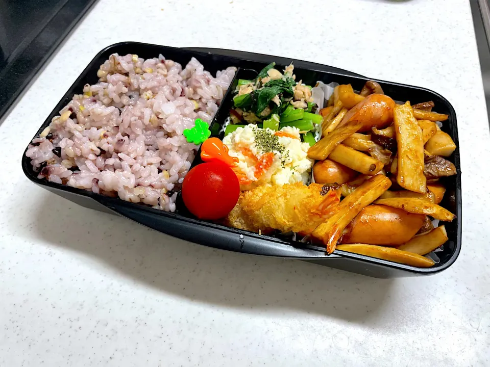 8/29 彼氏弁当⁂エリンギとウインナーのオイスター炒め弁当|ゆさん