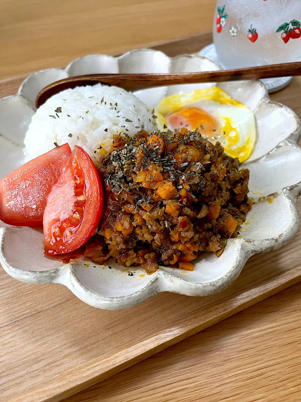 今日のお昼ごはん~ガパオプレート~|ゆかｕさん